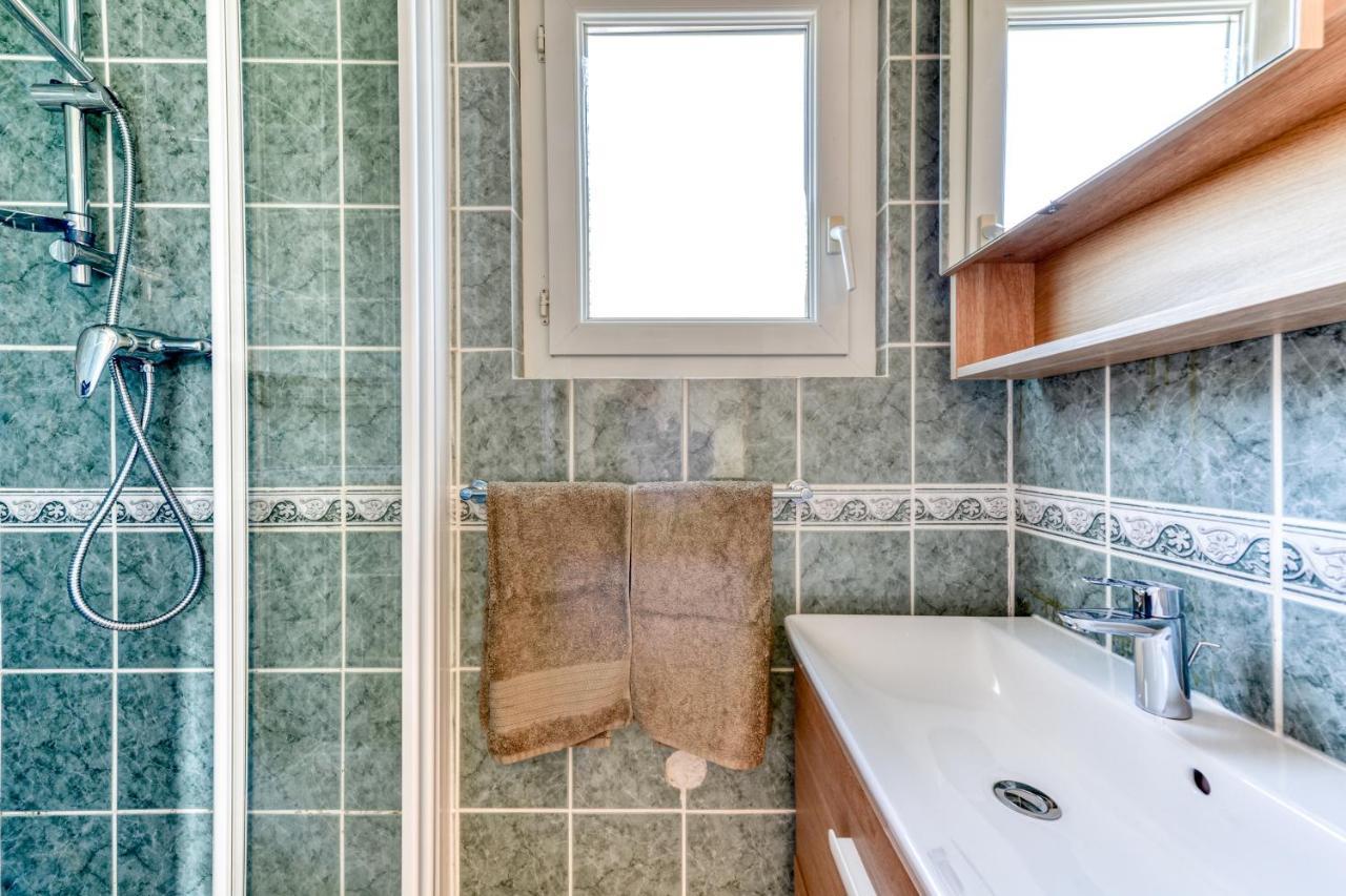 Chalet Grazel - Pour 6 A 200M De La Plage Gruissan Eksteriør billede
